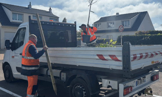 170 arbres livrés aux habitants de Genlis